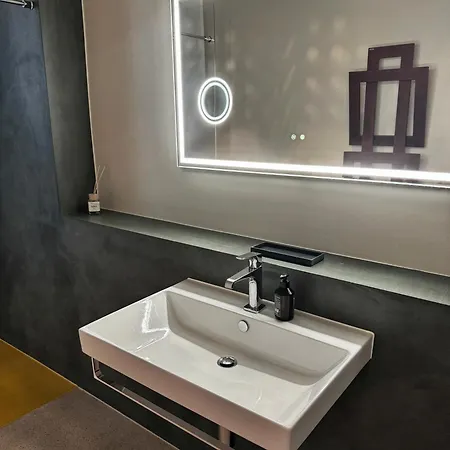 Apartment Design Loft In Ehemaliger Spinnerei *
